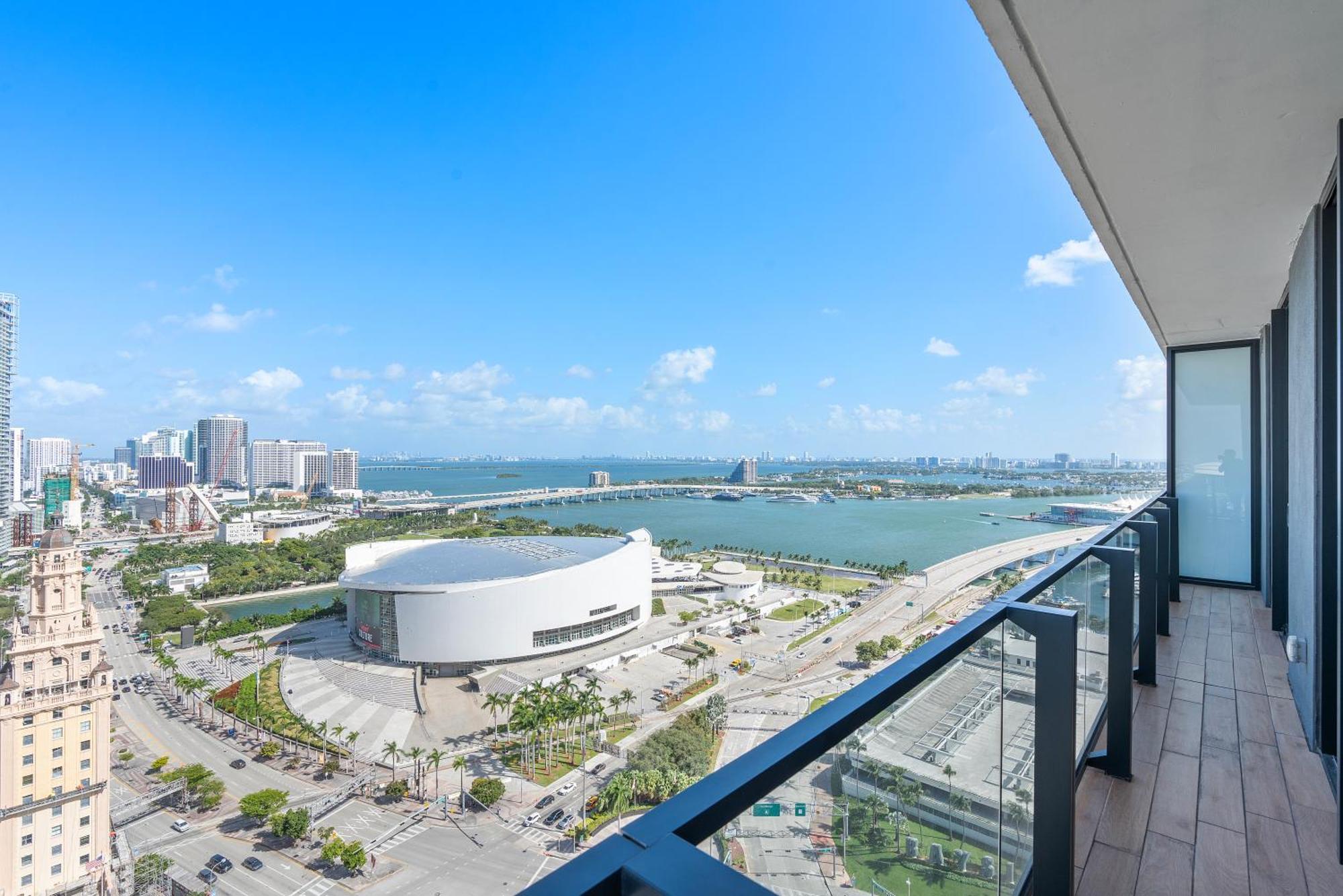 Downtown By Miami Vacation Rentals Екстер'єр фото