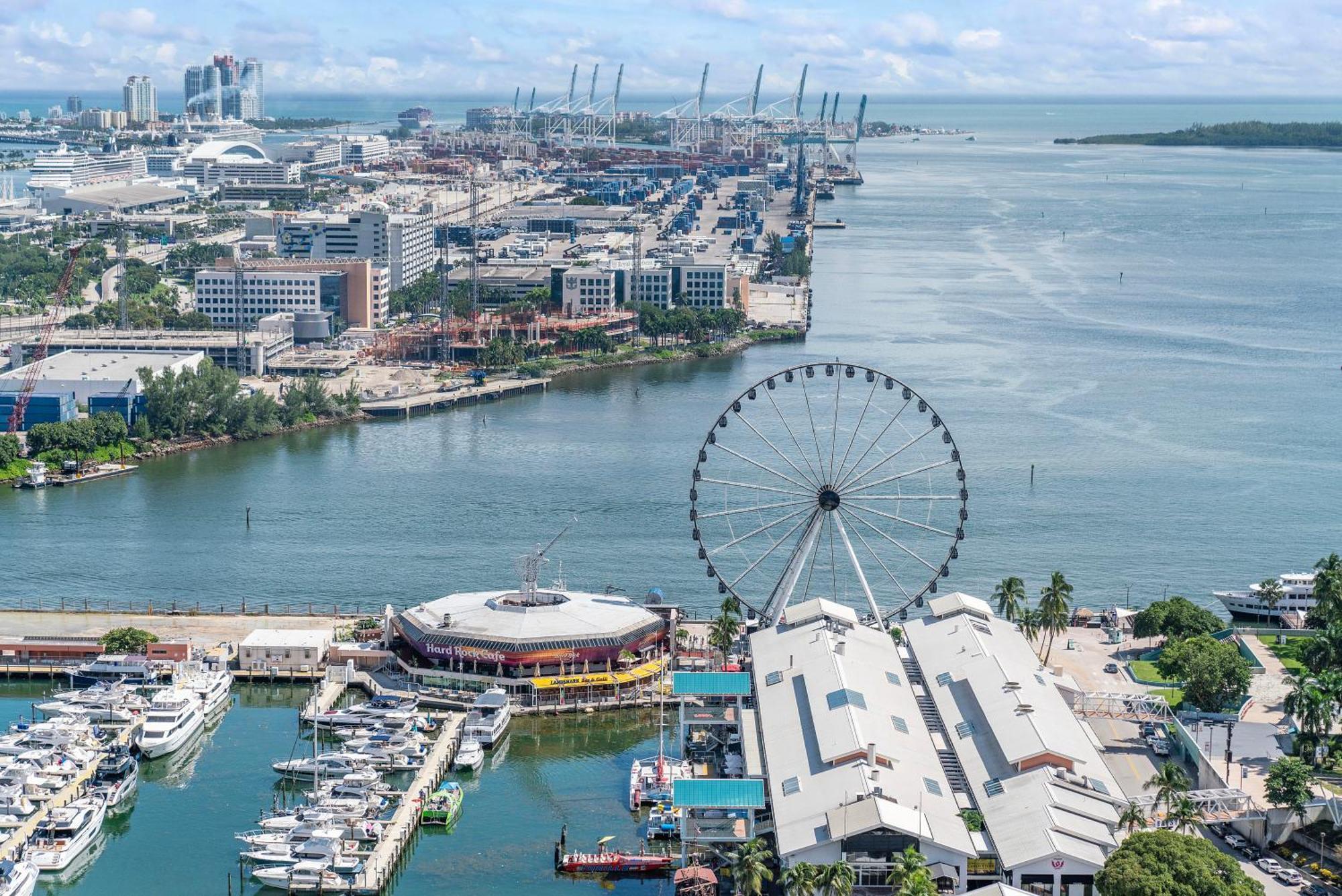 Downtown By Miami Vacation Rentals Екстер'єр фото