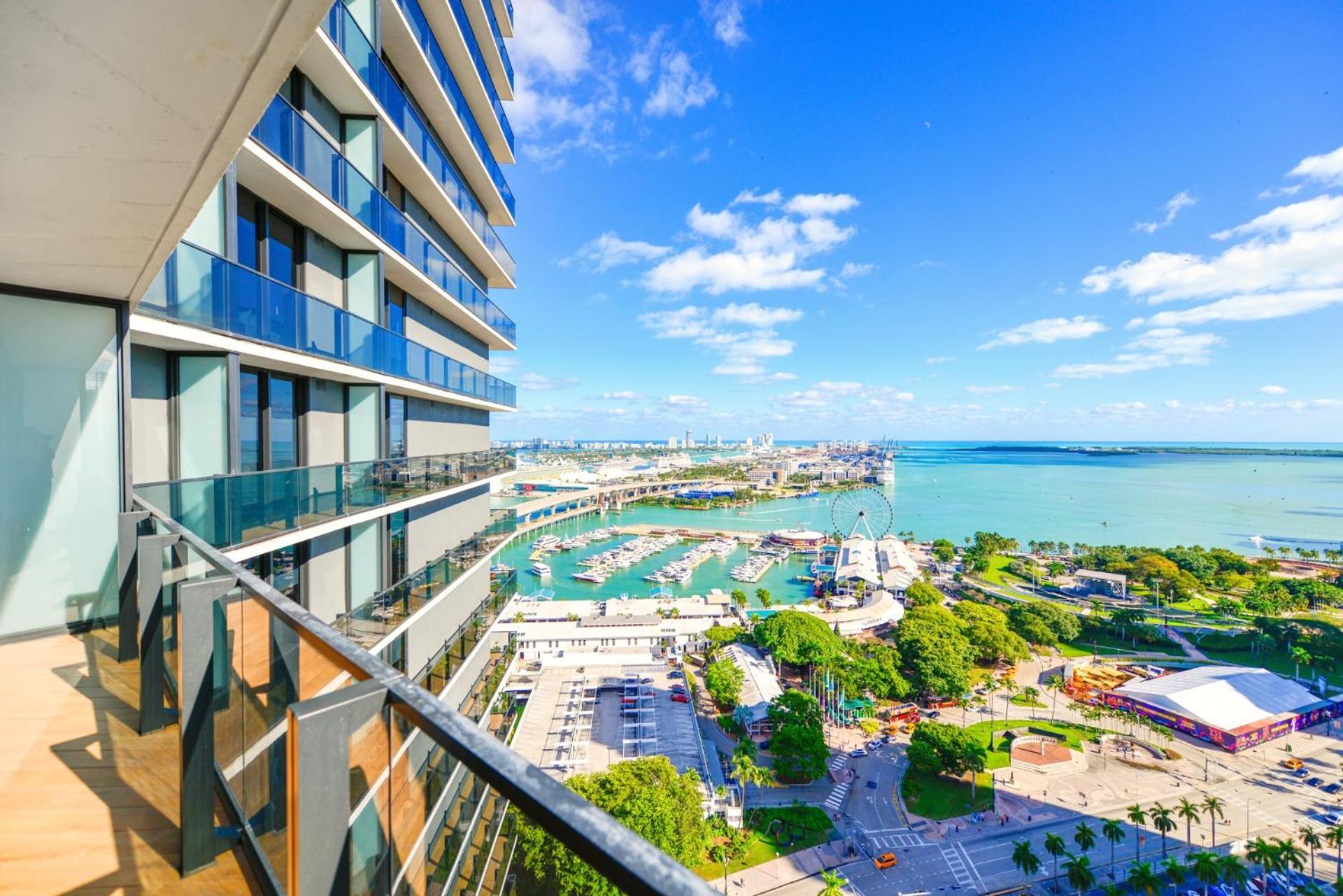 Downtown By Miami Vacation Rentals Екстер'єр фото
